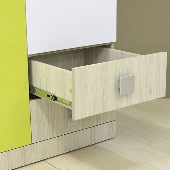 Фото Шкаф Стиль 2 (70) двухдверный от производителя Аквилон в Крыму по цене 19 230 ₽